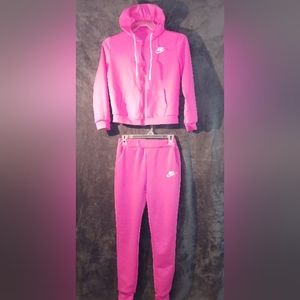 Hot pink jogging suit /sweat suit